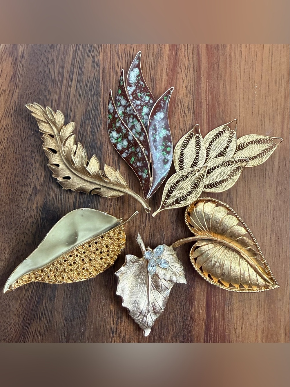Lot of 6 VTG Gold Tone Leaf Fall Brooch Pin BSK Coro Filigree Enamel Rhinestone